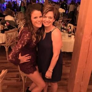 Meet your Posher, Leah